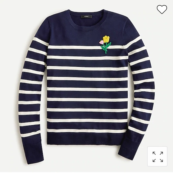J. Crew Sweaters - J. Crew Women Margot Crewneck Sweater w/ Crochet Flower - Size Small